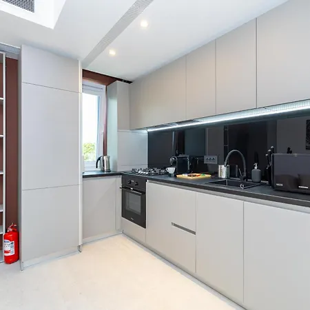 Orion New Boutique Building With Private Parking Appartement *