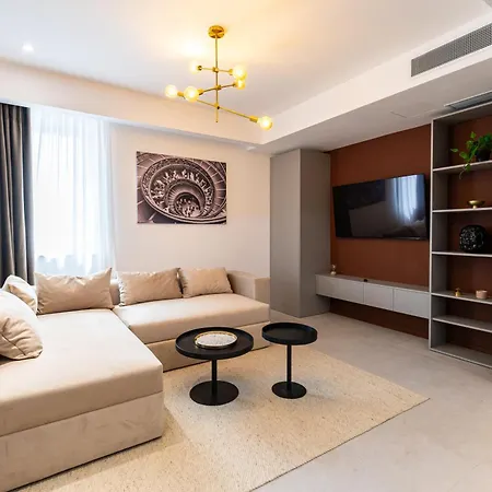 Orion New Boutique Building With Private Parking Appartement