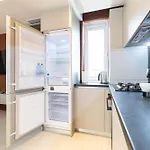 Orion New Boutique Building With Fee-based Parking Apartment Bucharest