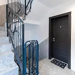 Orion New Boutique Building With Fee-based Parking * Bucharest