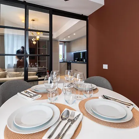 Orion New Boutique Building Apartment With Parking *