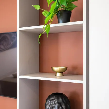 Orion New Boutique Building Apartment With Parking *