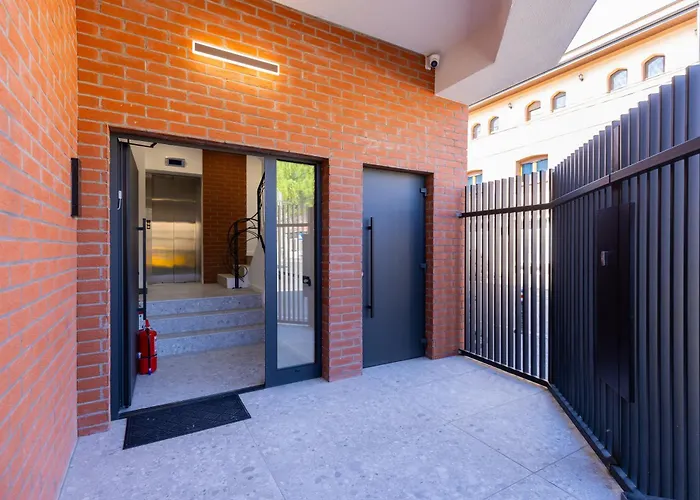 Orion New Boutique Building With Fee-based Parking Apartament *