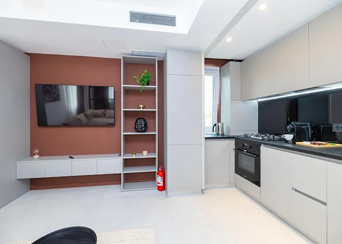 Orion New Boutique Building Apartment With Parking Apartamento *