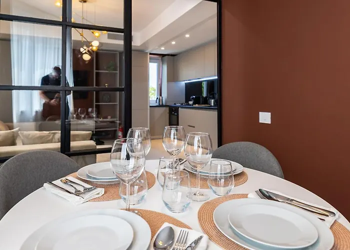 Orion New Boutique Building Apartment With Parking *