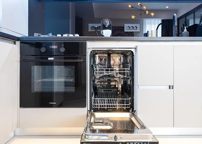 Orion New Boutique Building Apartment With Parking