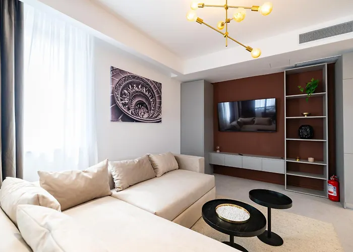 Orion New Boutique Building Apartment With Parking *